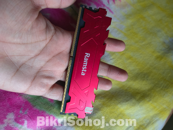 Ramsta 4 gb ram